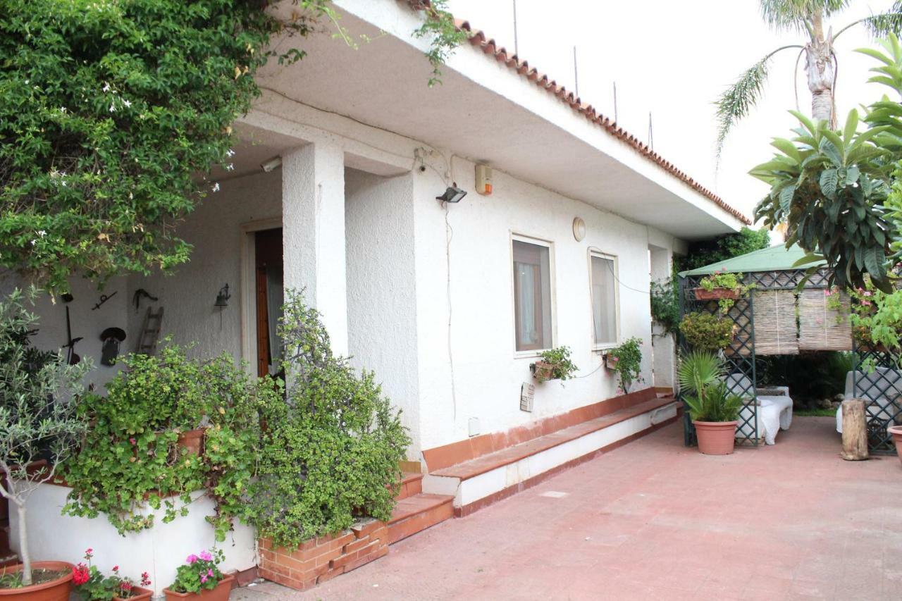 Villa Aurora أونينا المظهر الخارجي الصورة