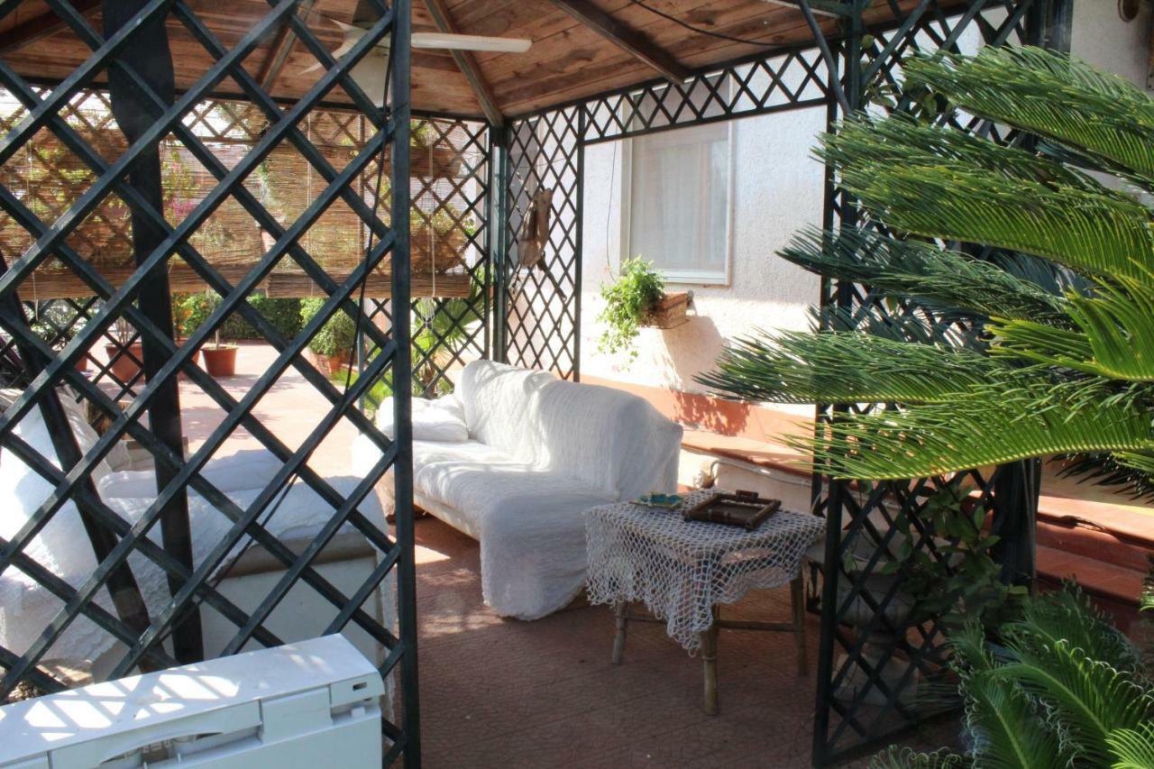 Villa Aurora أونينا المظهر الخارجي الصورة